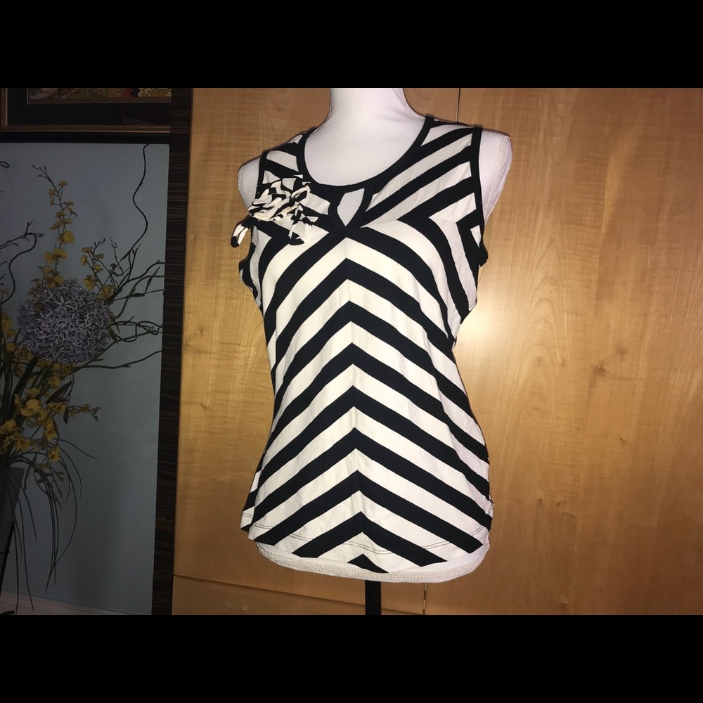 Brand new top